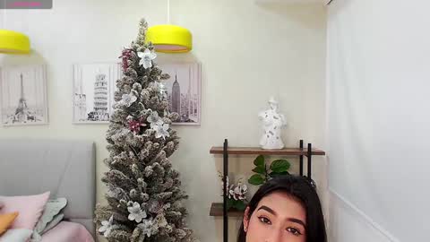 Snapshot of _sassy_girl chatting on December 4, 2024, 6:17 pm Sassy Girl online show from December 4, 2024, 6:17 pm