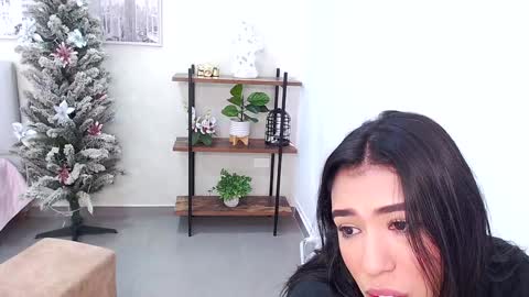 Snapshot of _sassy_girl chatting on December 11, 2024, 6:20 pm Sassy Girl online show from December 11, 2024, 6:20 pm