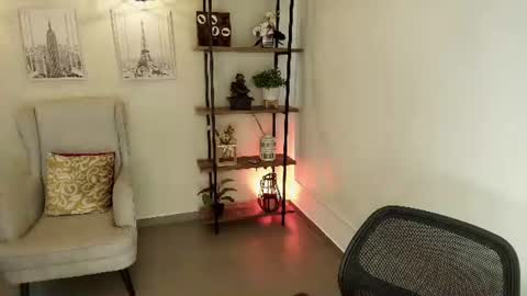 Snapshot of _sassy_girl chatting on June 15, 2026, 7:05 pm Sassy Girl online show from June 15, 2026, 7:05 pm