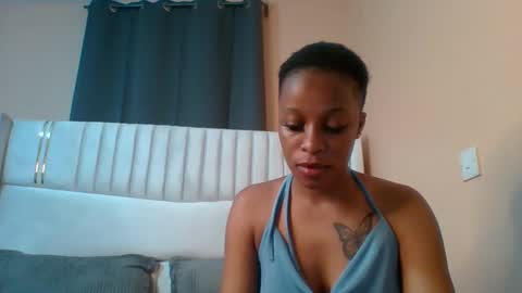 _sassydiva_ online show from November 25, 2025, 11:54 am