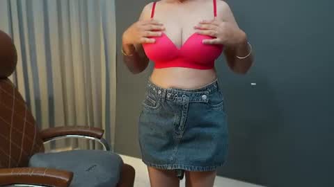 Savreen online show from July 26, 2026, 7:26 am