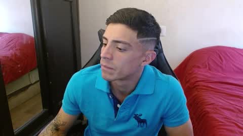 SCHNEIDER online show from October 3, 2025, 5:32 pm