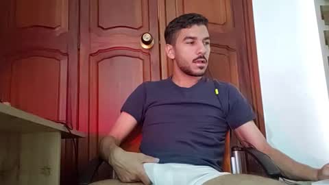 Snapshot of _sebas69 chatting on April 14, 2026, 3:29 pm _sebas69 online show from April 14, 2026, 3:29 pm