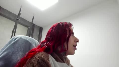Selene online show from April 28, 2026, 1:26 am