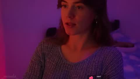 Snapshot of _sensualia_ chatting on September 8, 2025, 6:40 pm Lia online show from September 8, 2025, 6:40 pm