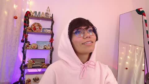 Laura online show from December 29, 2024, 4:38 am