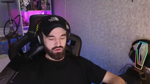 Ask me online show from December 23, 2025, 3:37 am