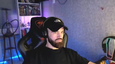 Ask me online show from March 3, 2026, 10:04 pm