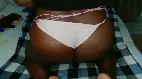 Snapshot of _sexxyleemama chatting on July 28, 2026, 6:20 pm _sexxyleemama online show from July 28, 2026, 6:20 pm