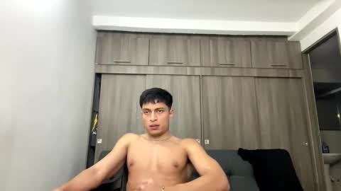 Juan Pablo-independent model online show from April 14, 2026, 5:24 am