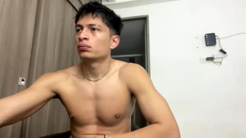 Juan Pablo-independent model online show from April 26, 2026, 9:34 pm