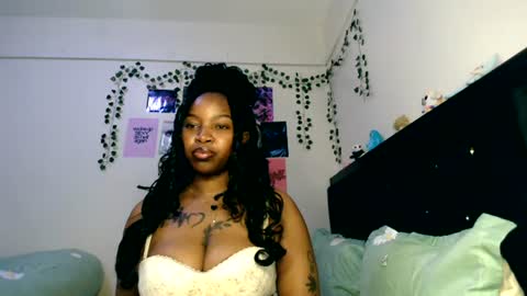 _sexysquirter online show from June 22, 2026, 7:55 pm