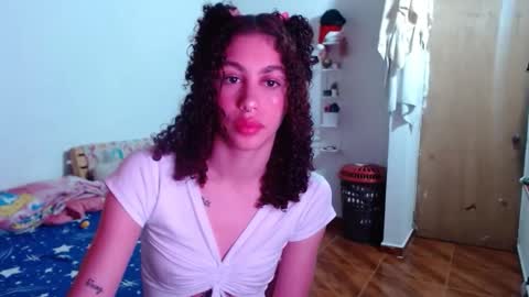 _shanellxxx online show from April 29, 2026, 7:31 pm