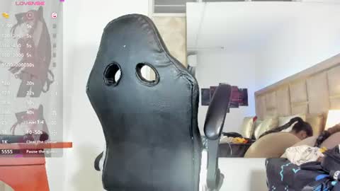 Snapshot of _shirleyy_ chatting on July 24, 2026, 6:17 pm Shirley online show from July 24, 2026, 6:17 pm
