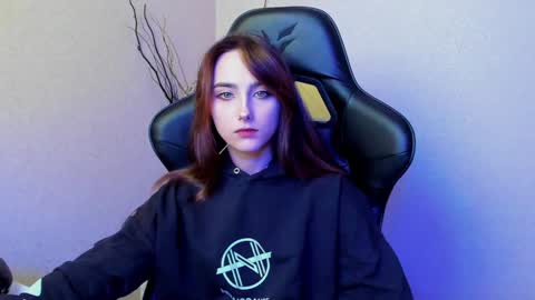 Snapshot of _silverdream chatting on December 27, 2024, 11:53 pm _silverdream online show from December 27, 2024, 11:53 pm