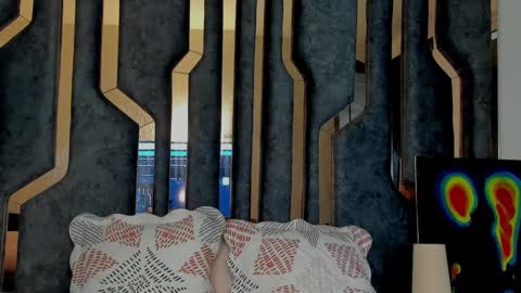 Snapshot of _silvia_vega_ chatting on February 26, 2025, 12:58 pm _silvia_vega_ online show from February 26, 2025, 12:58 pm