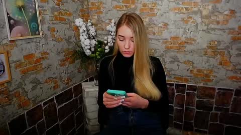 Rachel online show from January 7, 2025, 9:07 am