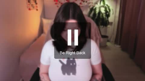 Sofi  Follow me  online show from February 17, 2026, 8:22 am