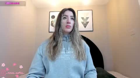 Snapshot of _sofia_cruz chatting on June 21, 2026, 6:10 pm 640 200 online show from June 21, 2026, 6:10 pm