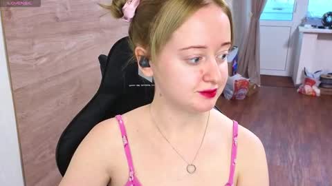 Sofiy online show from October 20, 2025, 3:18 am