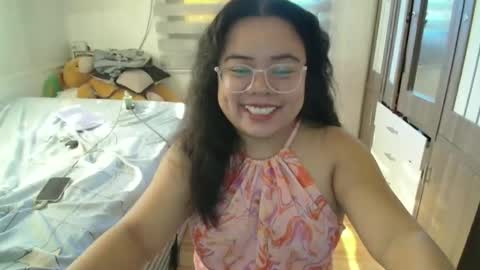 Anya online show from May 1, 2026, 12:15 am