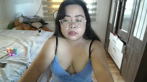 Anya online show from May 2, 2026, 3:11 am