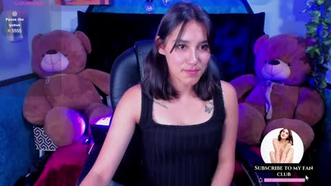 Sophie  online show from February 3, 2025, 7:31 pm