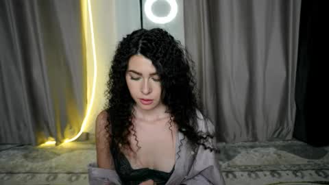 Sophy online show from February 14, 2025, 2:07 am