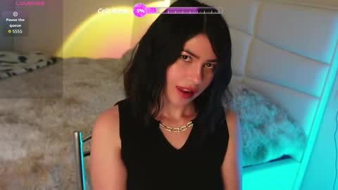Sophy online show from March 25, 2026, 11:33 pm