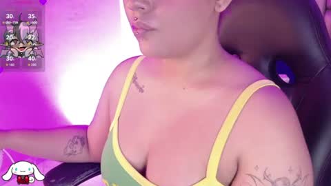 Snapshot of _sowy_venus_ chatting on July 31, 2026, 12:04 pm V E N U S online show from July 31, 2026, 12:04 pm