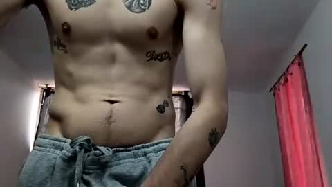 Snapshot of _spider_dick_ chatting on June 18, 2026, 6:12 pm Alejandro Pinzon online show from June 18, 2026, 6:12 pm