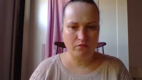 Melisa online show from March 5, 2025, 8:21 am