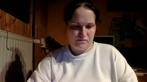 Snapshot of _squirty_pussyyy_ chatting on June 23, 2026, 7:12 pm Melisa online show from June 23, 2026, 7:12 pm