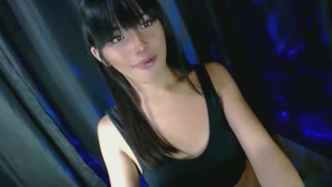 Eilachloe online show from December 25, 2024, 9:11 pm