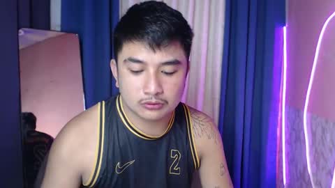 Snapshot of _superhotlatino_ chatting on May 7, 2026, 4:23 pm _superhotlatino_ online show from May 7, 2026, 4:23 pm