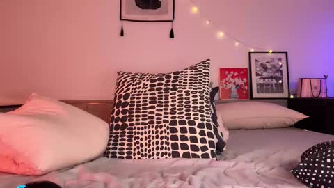 Snapshot of _swaa chatting on November 4, 2025, 6:18 pm Ann online show from November 4, 2025, 6:18 pm