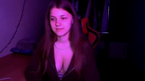 Mari online show from January 15, 2026, 2:54 pm