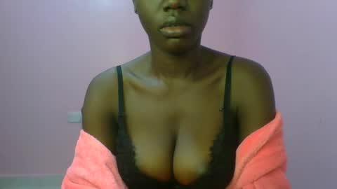 Snapshot of _sweet_gabriella chatting on February 14, 2025, 3:00 am Gabriella online show from February 14, 2025, 3:00 am