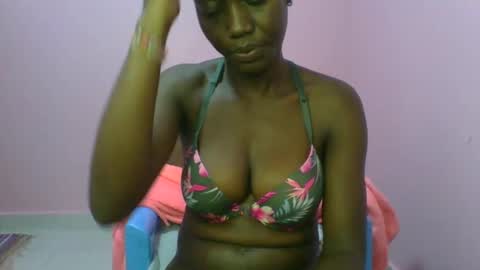 Snapshot of _sweet_gabriella chatting on February 16, 2025, 5:04 am Gabriella online show from February 16, 2025, 5:04 am