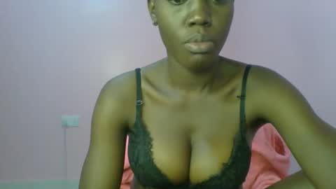 Snapshot of _sweet_gabriella chatting on March 1, 2025, 4:37 am Gabriella online show from March 1, 2025, 4:37 am