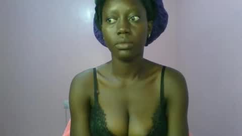 Snapshot of _sweet_gabriella chatting on October 21, 2025, 4:13 am Gabriella online show from October 21, 2025, 4:13 am