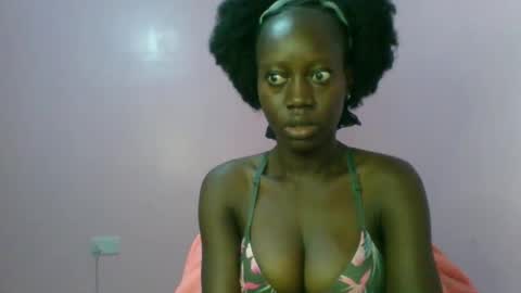 Snapshot of _sweet_gabriella chatting on October 27, 2025, 2:37 am Gabriella online show from October 27, 2025, 2:37 am