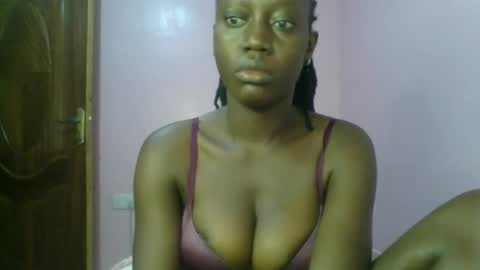 Snapshot of _sweet_gabriella chatting on February 3, 2026, 7:35 am Gabriella online show from February 3, 2026, 7:35 am