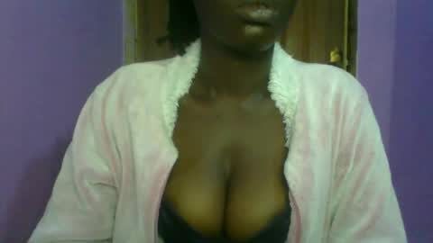 Snapshot of _sweet_gabriella chatting on May 25, 2026, 1:00 am Gabriella online show from May 25, 2026, 1:00 am