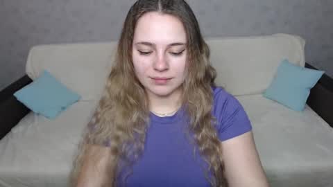 Lana online show from December 27, 2024, 11:17 am