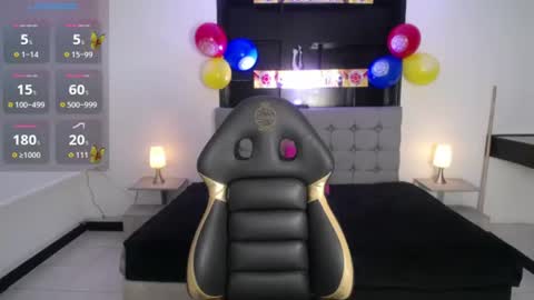 _sweet_lia_ online show from June 24, 2026, 7:35 pm