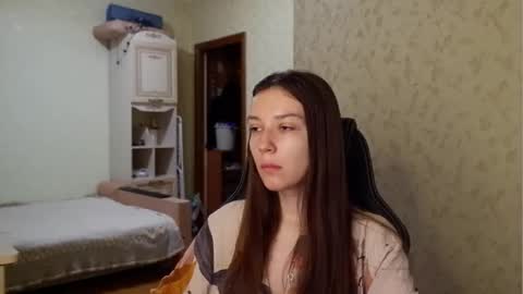 Snapshot of _sxnflower chatting on November 9, 2025, 4:00 am Dora online show from November 9, 2025, 4:00 am