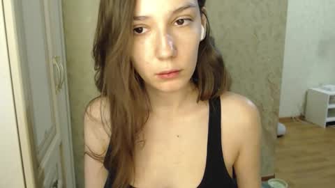 Snapshot of _sxnflower chatting on November 13, 2025, 3:22 pm Dora online show from November 13, 2025, 3:22 pm