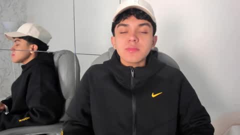 _taylorblack online show from April 29, 2026, 11:36 am