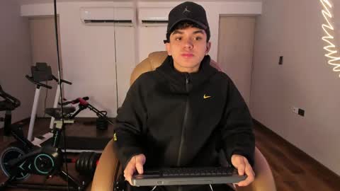 _taylorblack online show from April 30, 2026, 11:38 am